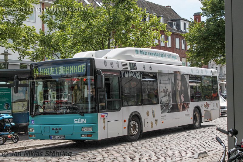 13) 2104-47,VHH-SWN,JNS.jpg